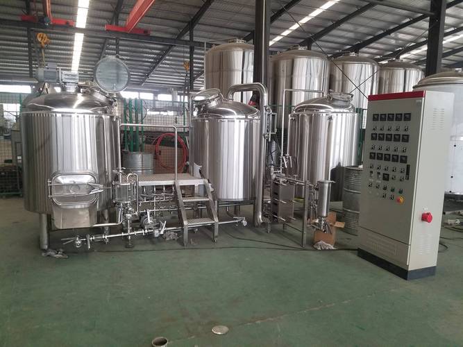 城区全套啤酒设备一套多少钱？开精酿厂到底得配齐哪些？